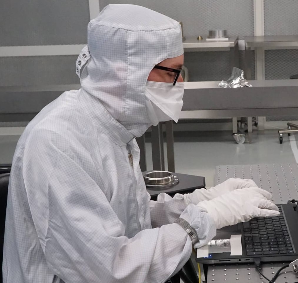James McKevitt in cleanroom